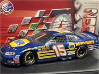 MICHAEL WALTRIP LIMITED EDTIN DIECAST COLLECTIBLE
