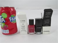 2 vernis à ongles neufs CHANEL