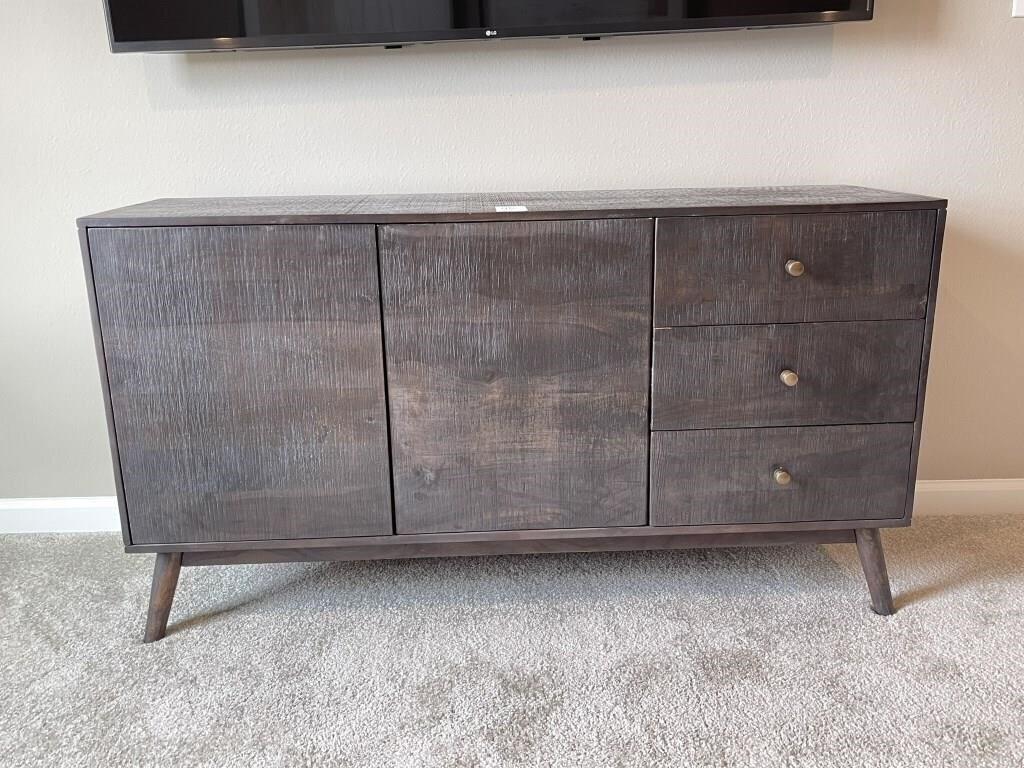 CREDENZA