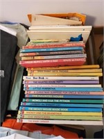 LOT CHILDRENS BOOKS