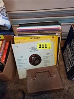 LOT RECORD ALBUMS- 45'S