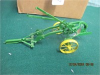 JOHN DEERE 1X TRAILER PLOW-NO BOX