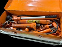 Central Hydraulics 10 Ton Portable Puller Kit