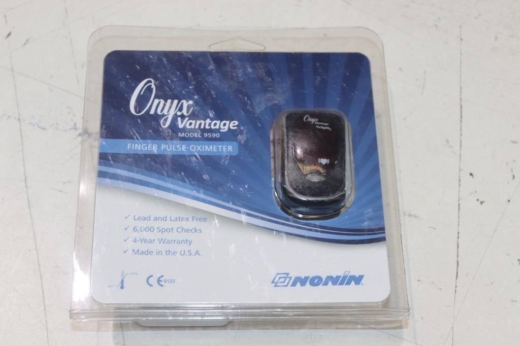 NEW NONIN FINGER PULSE OXIMETER