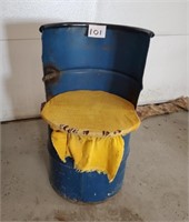 Seat made from small oil drum