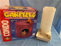 Garfield Cat Condo