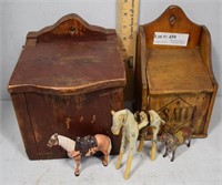 Two Salt boxes with horse hair animal, cast metal