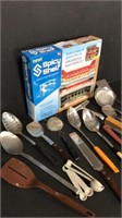 Lot of Spicy shelf and utensils