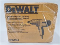 NIB DeWalt 3/4" Reversing Impact Wrench DW294