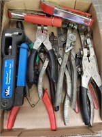 TRAY OF PLIERS, MISC