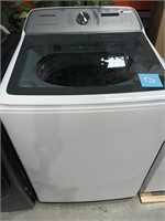 SAMSUNG ELECTRIC CLOTHES WASHER RETAIL $900