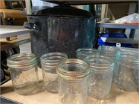 Canner and glass canning jars set