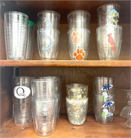 Groupf od Tervis Tumblers