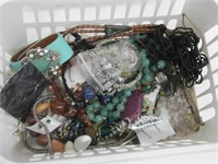 Tub of Miscellaneous Jewelry