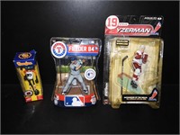 3 NHL & MLB Action Figurines in Box