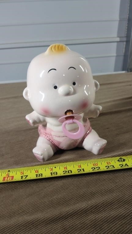 VINTAGE CERAMIC BABY BANK