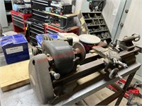 Craftsman Metal Lathe w/accessories