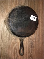 Small cast iron skillet (wagner?)