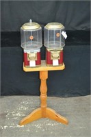 Double Head 25c Gumball Machines On Stand