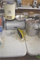 Bread box, mixer, ice creamer, pan, skillet