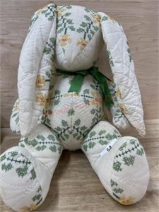 Green quilted rabbit