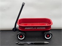 Mini radio flyer wagon