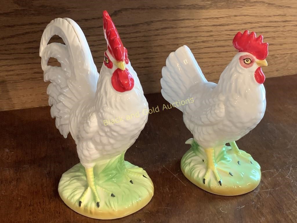 Pair Norcrest Ceramic Roosters