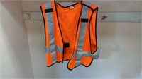 CN Mesh style reflective safety vest, size Large