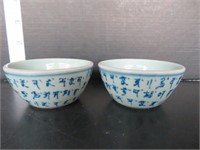 2 SMALL BLUE & WHITE POTTERY ORIENTAL  BOWLS