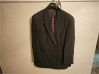 Austin Reed 2 piece suit w tie (size unk)