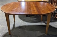 (L) Oval Dining Table. 58x42x30