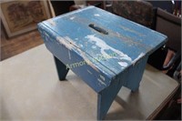 WOODEN BENCH/ STOOL