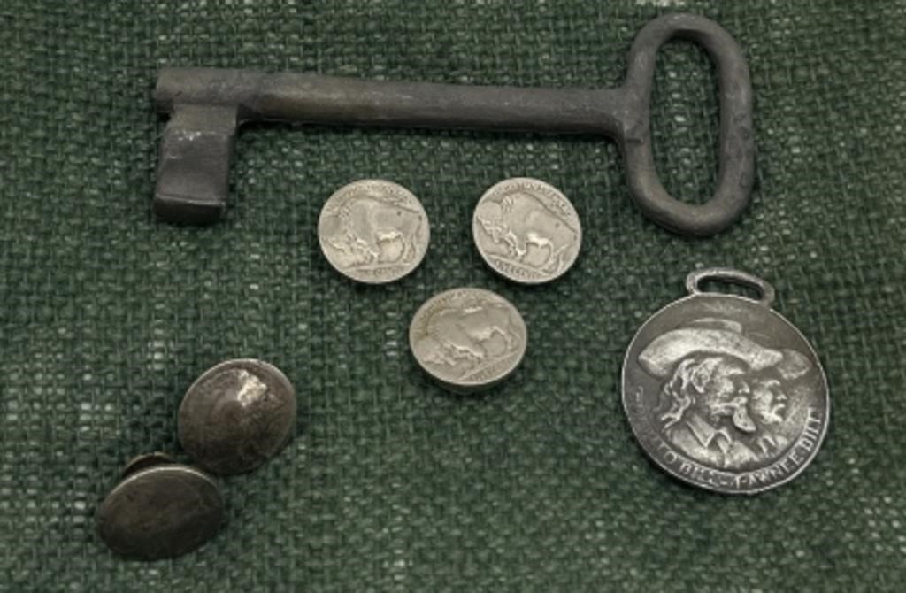 Buffalo Nickels, Buffalo Bill Watch Fob & Lg Key