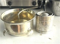 Lot of early cookware