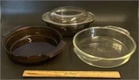 (2)FIRE KING & (1)PYREX GLASS BAKING DISHES