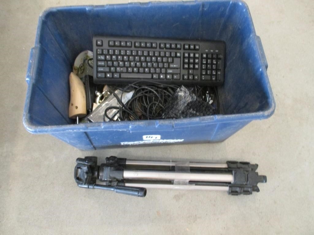 Tri-Pod, Keyboard, Misc Electronics