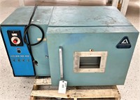Associated Environmental Systems CO2 Test cabinet