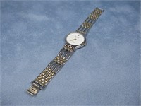 Manhattan Diamond Quartz Wristwatch Untested