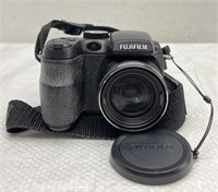 FujiFilm Finepix S1500