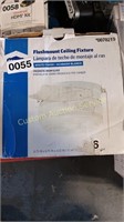 FLUSHMOUNT CEILING FIXTURE