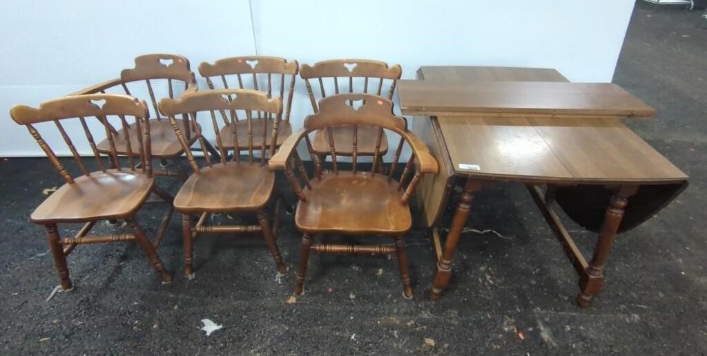 DROP LEAF TABLE WITH 6 CHAIRS
