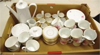 Quantity of various porcelain tea/coffee wares
