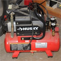 Husky portable air compressor, Model 395.226