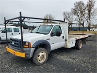 2006 Ford F550 4x4 12' S/A Flat Bed Truck