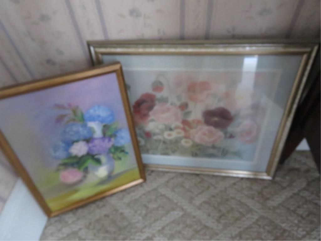 2 FRAMED PICTURES - FLORAL