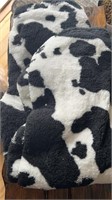 XL Super Soft Fleece Cow Print Hoody Blk n White