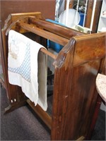 Wooden Quilt rack
