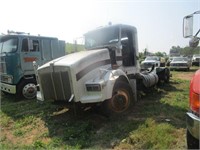 Kenworth T/A Road Tractor for Parts