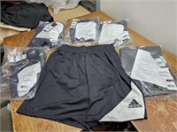 NEW 6 ADIDAS Black/White Shorts YOUTH Sz M