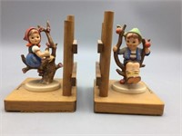 Hummel Apple tree boy and girl bookends